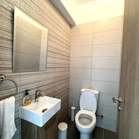 Top Floor Luxury 1bedroom With Sea View In Center * Larnaka